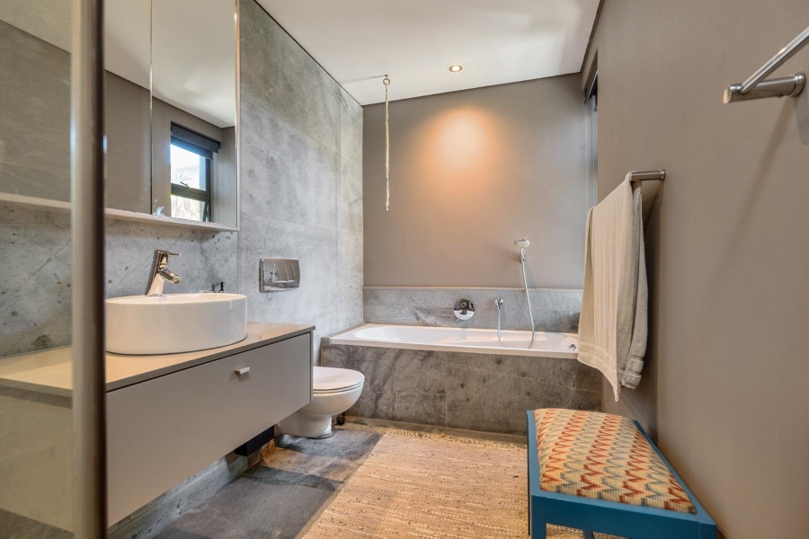 4 Bedroom Property for Sale in Camps Bay Western Cape